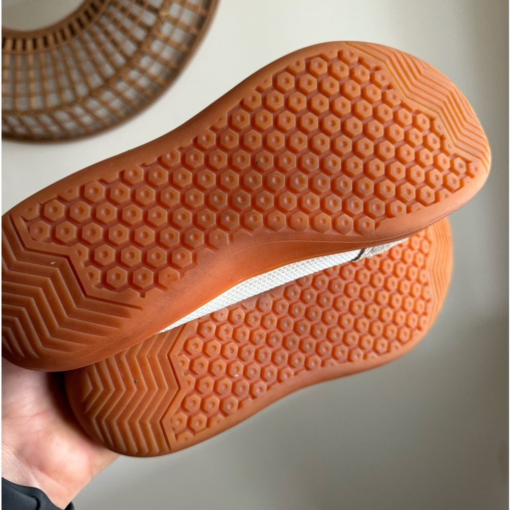 Whitins - Picture 2 of 16